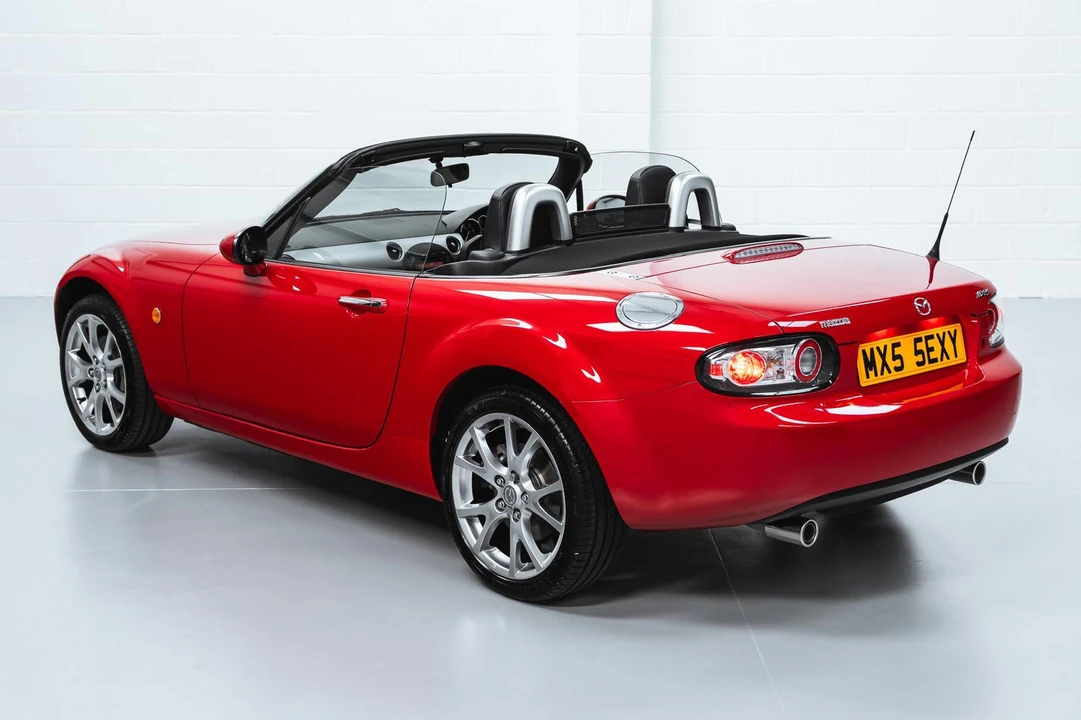 2005 Mazda NB MX-5 Miata - Image 12 of 31