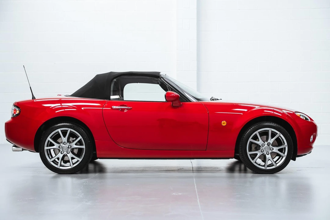 2005 Mazda NB MX-5 Miata - Image 28 of 31
