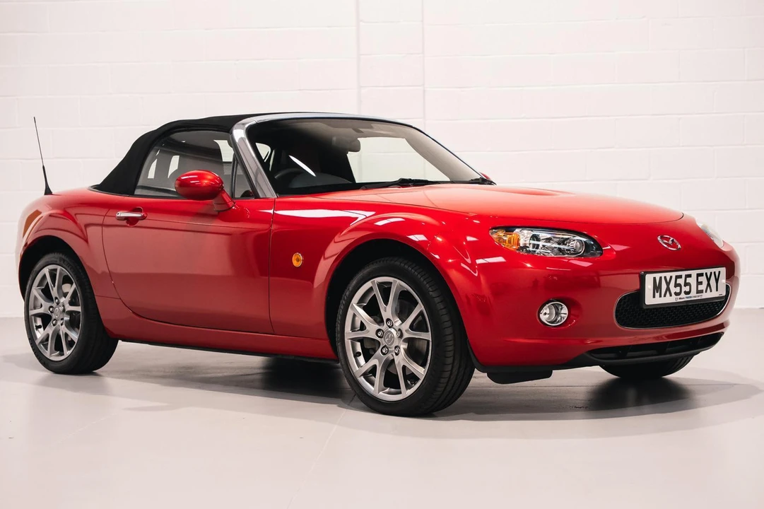 2005 Mazda NB MX-5 Miata - Image 19 of 31