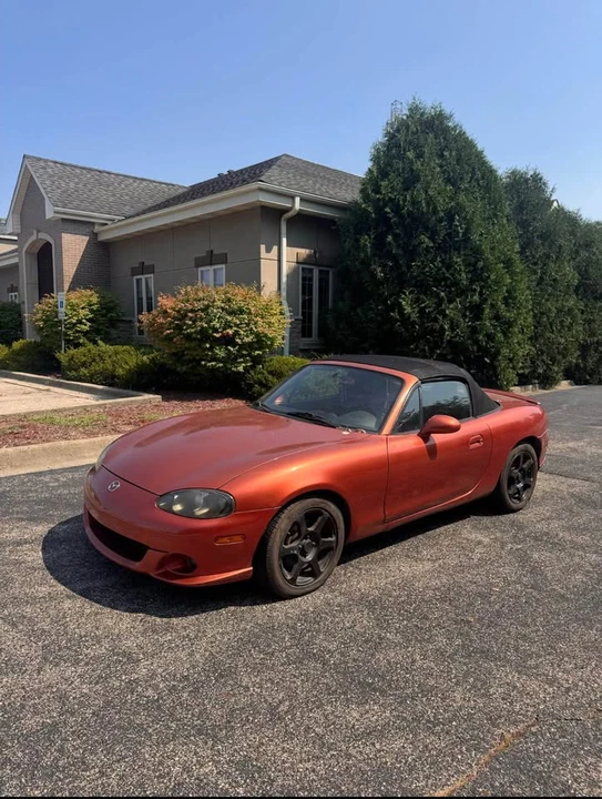 2005 Mazda NB Mazdaspeed MX-5 Miata - Image 2 of 6