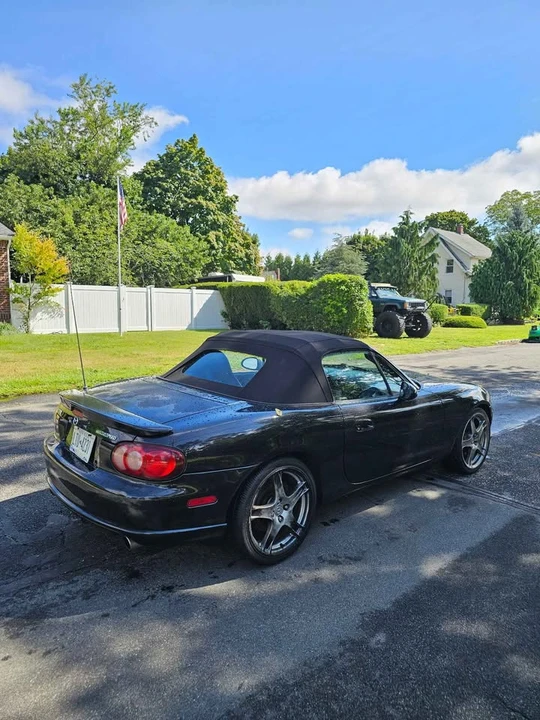 2005 Mazda NB Mazdaspeed MX-5 Miata - Image 4 of 6