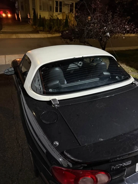 2005 Mazda NB Mazdaspeed MX-5 Miata - Image 7 of 9