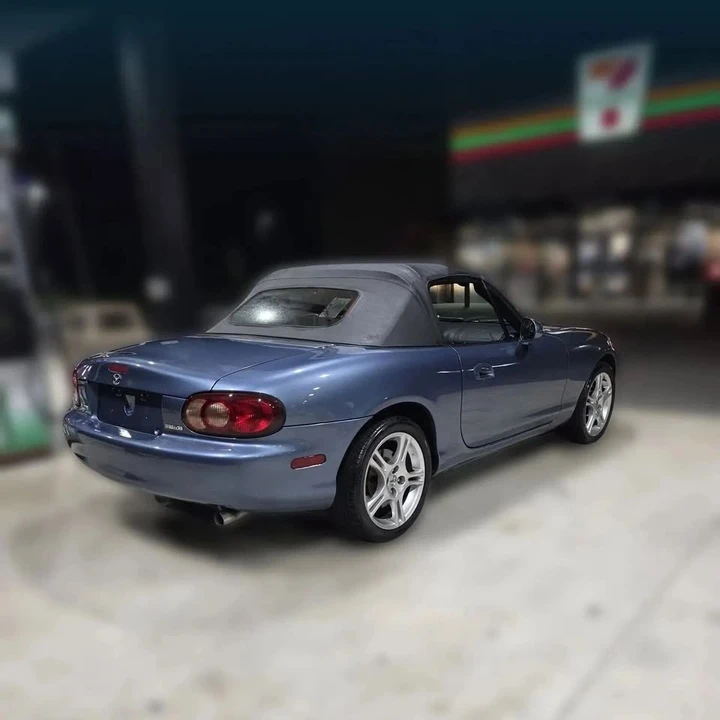 2005 Mazda NB MX-5 Miata - Image 5 of 13