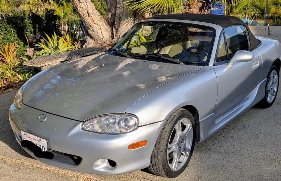 2005 Mazda NB MX-5 Miata - Image 5 of 10