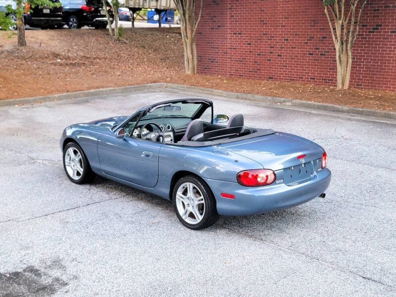 2005 Mazda NB MX-5 Miata - Image 28 of 31