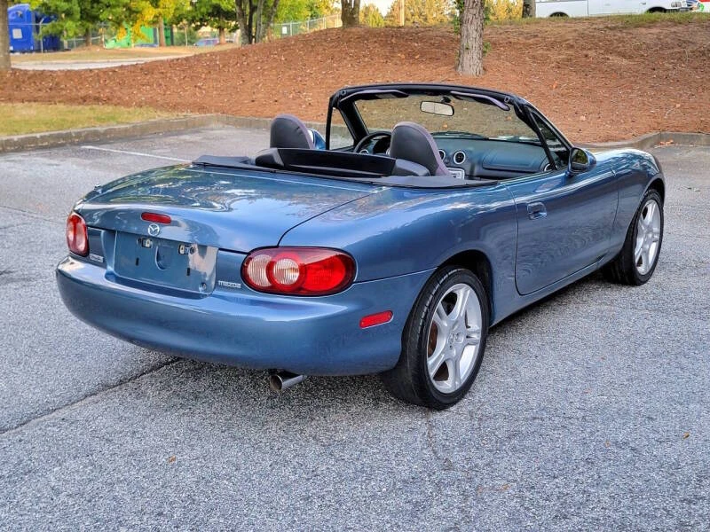2005 Mazda NB MX-5 Miata - Image 9 of 31