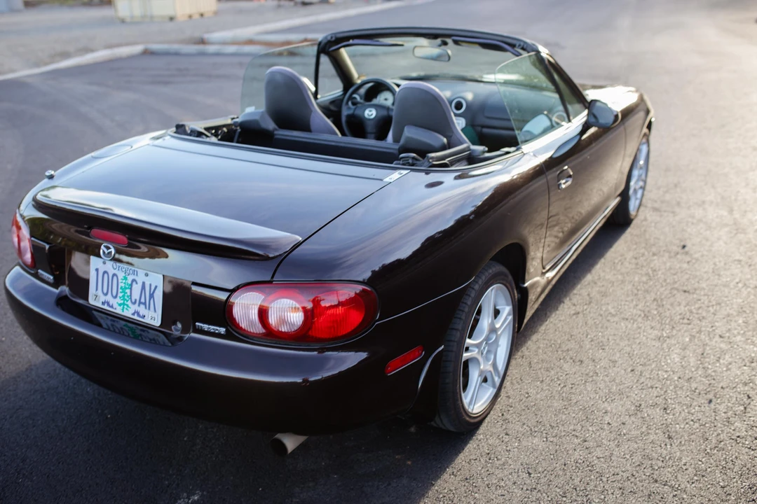 2005 Mazda NB MX-5 Miata - Image 9 of 31