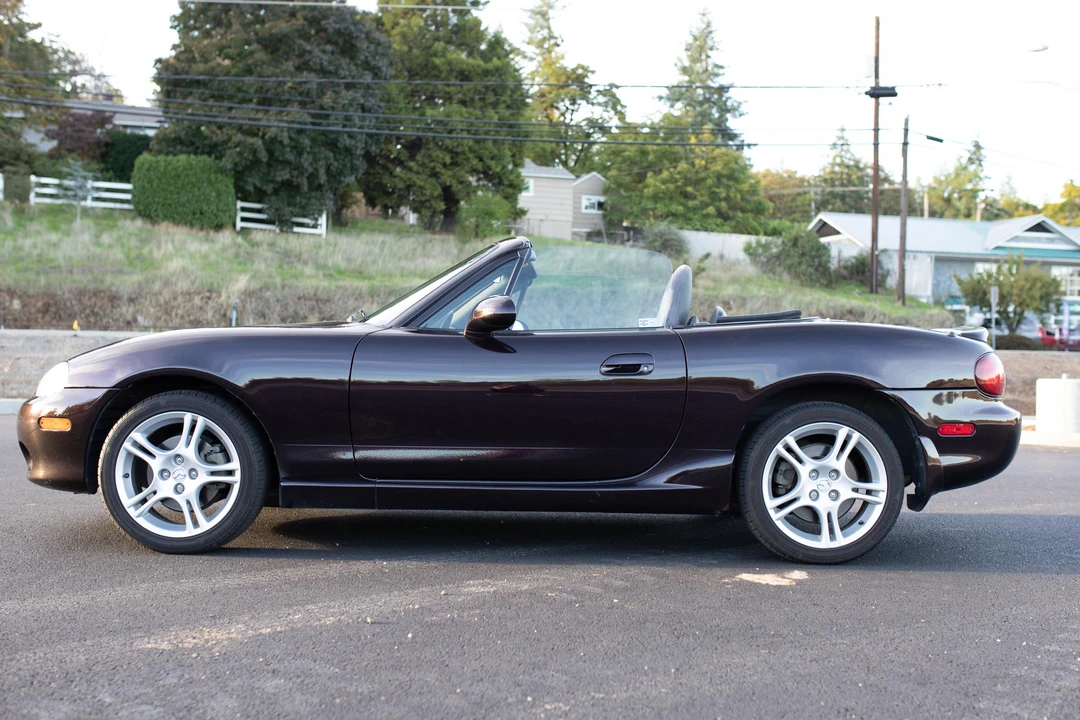 2005 Mazda NB MX-5 Miata - Image 8 of 31