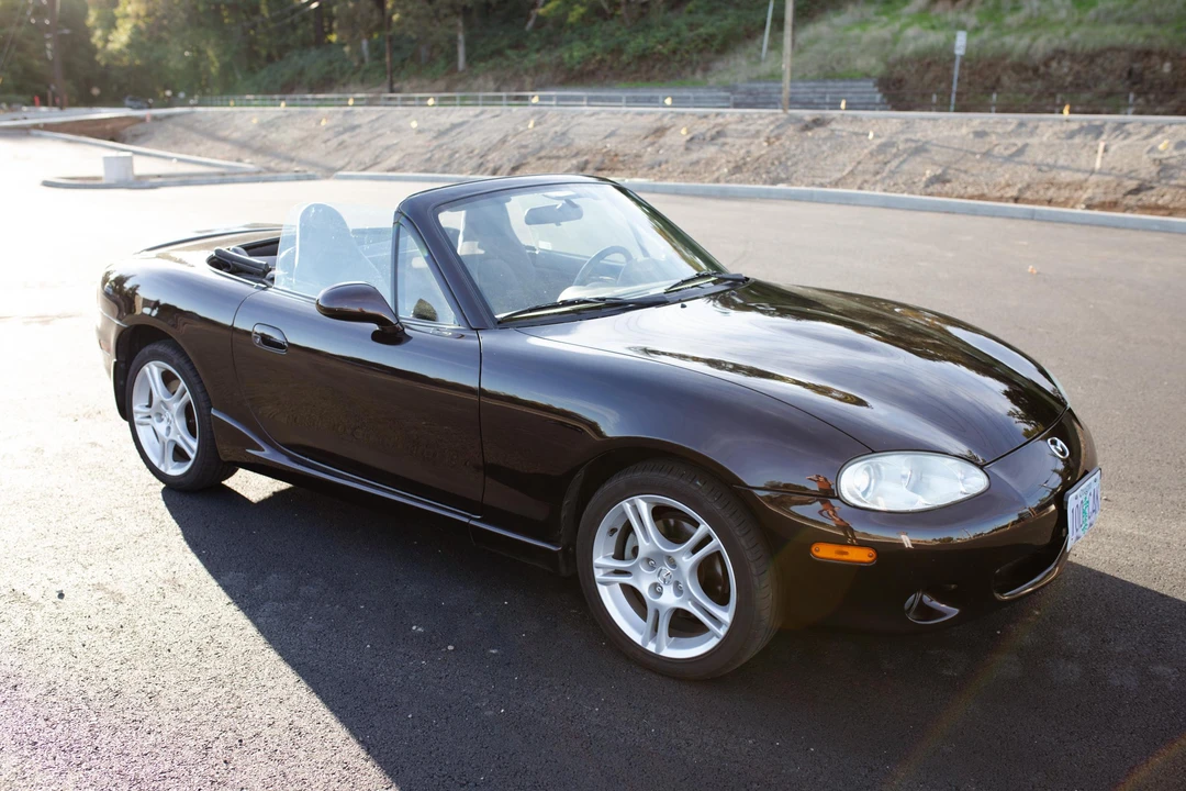 2005 Mazda NB MX-5 Miata - Image 14 of 31