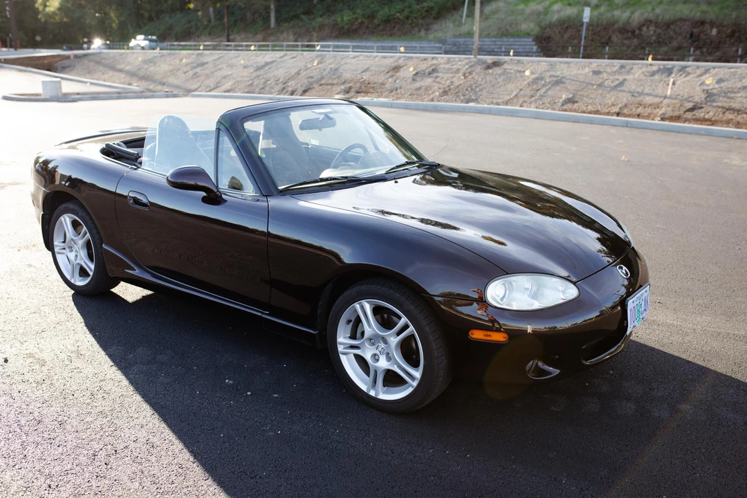 2005 Mazda NB MX-5 Miata - Image 13 of 31