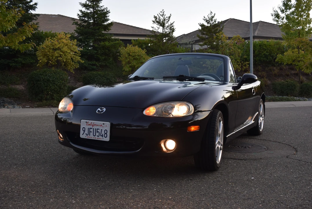 2005 Mazda NB MX-5 Miata - Image 29 of 31
