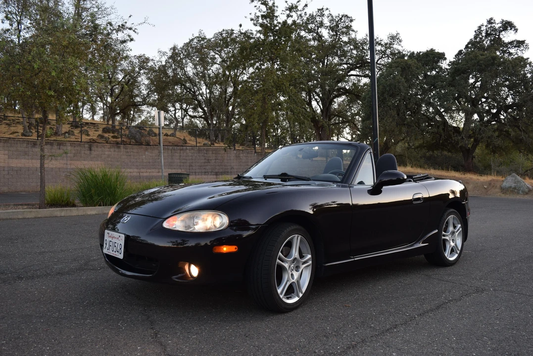 2005 Mazda NB MX-5 Miata - Image 10 of 31