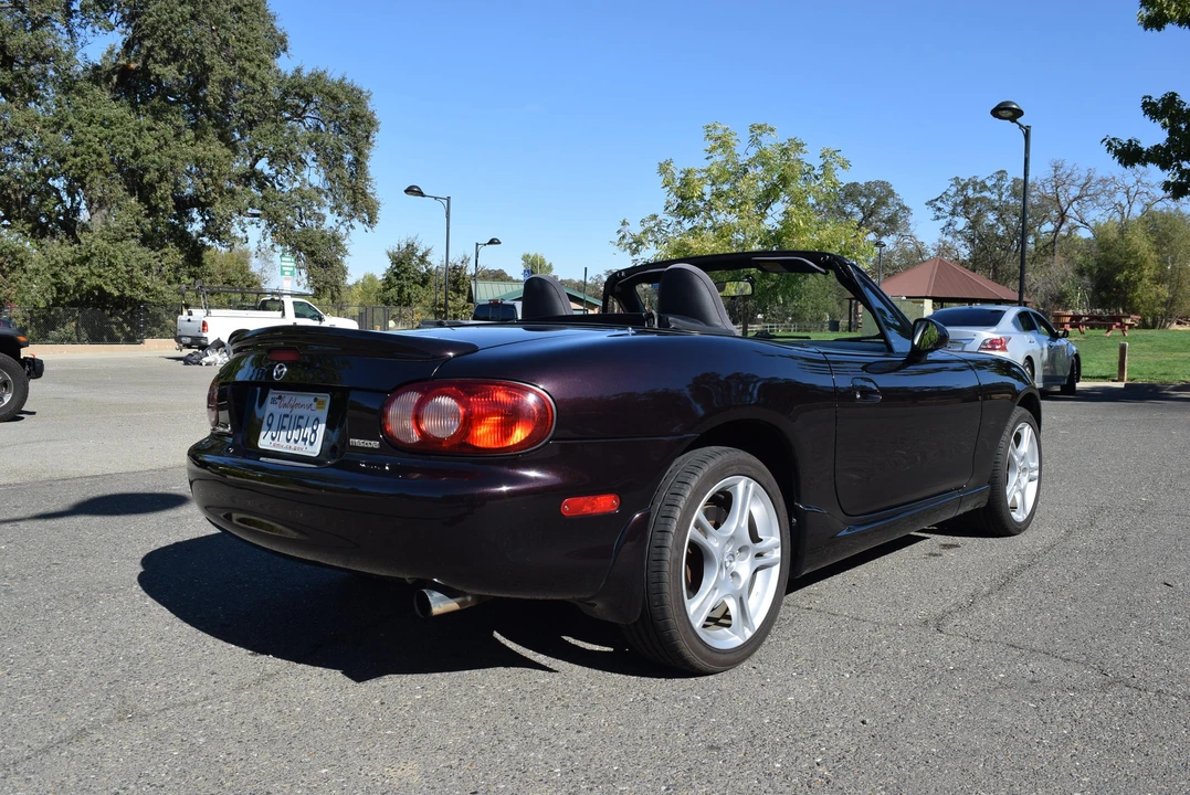 2005 Mazda NB MX-5 Miata - Image 19 of 31