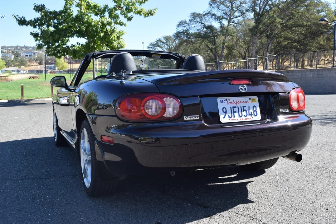 2005 Mazda NB MX-5 Miata - Image 17 of 31