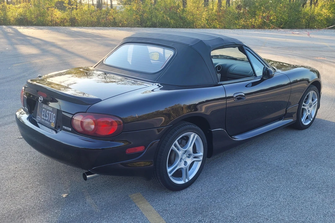 2005 Mazda NB MX-5 Miata - Image 4 of 31