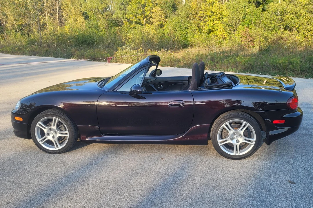 2005 Mazda NB MX-5 Miata - Image 3 of 31