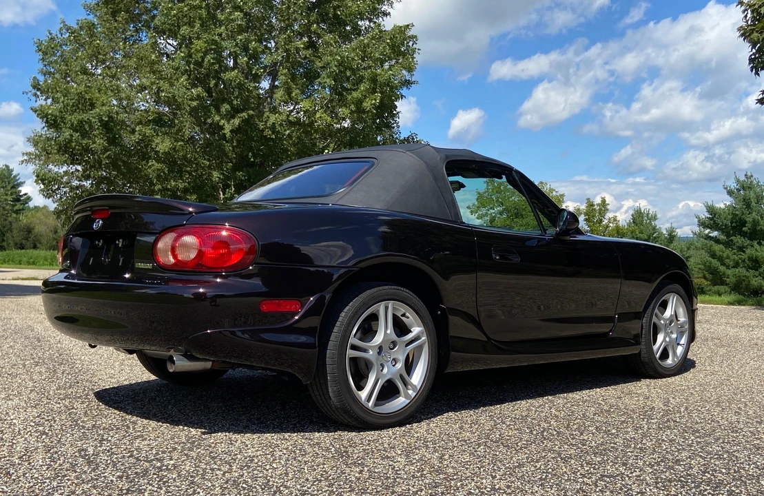 2005 Mazda NB MX-5 Miata - Image 20 of 31