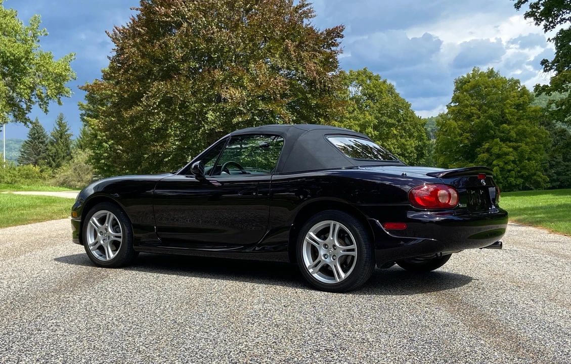 2005 Mazda NB MX-5 Miata - Image 15 of 31