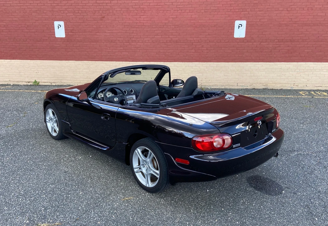 2005 Mazda NB MX-5 Miata - Image 18 of 31