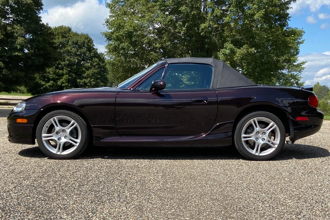 2005 Mazda NB MX-5 Miata - Image 3 of 31