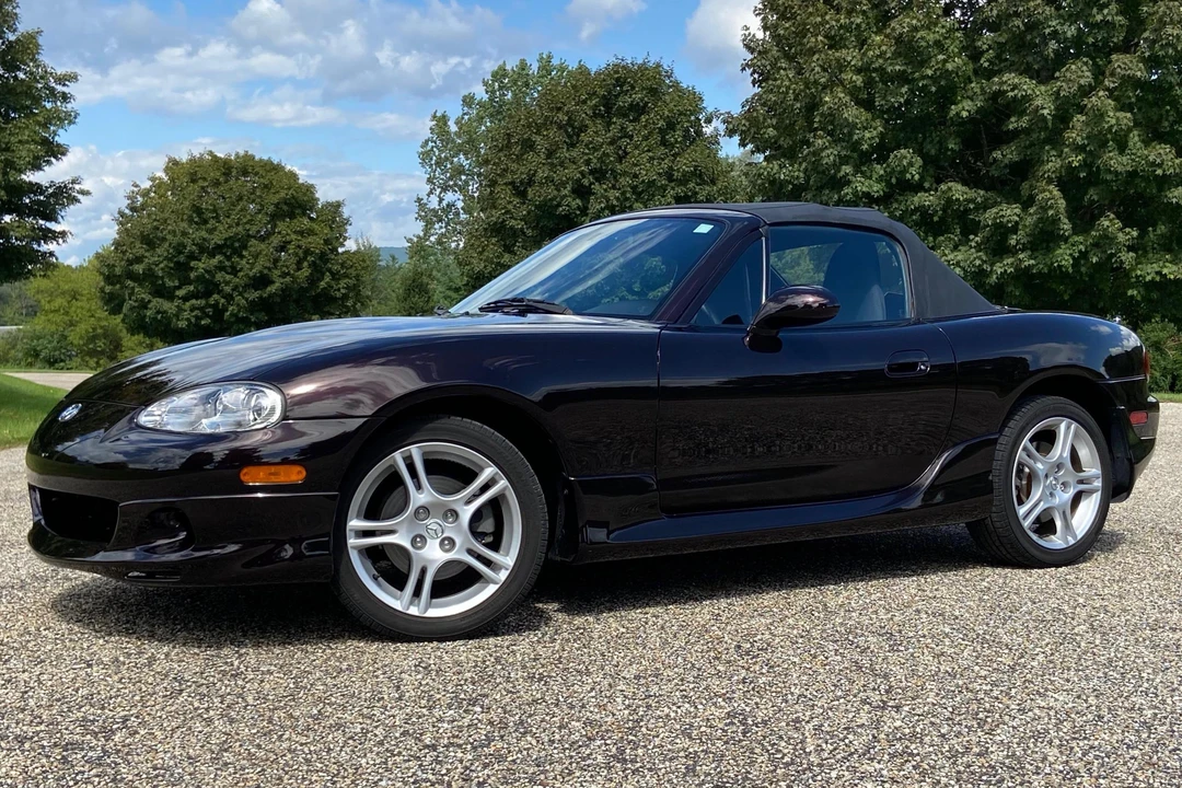 2005 Mazda NB MX-5 Miata - Image 2 of 31