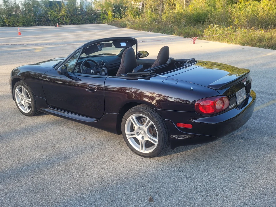 2005 Mazda NB MX-5 Miata - Image 7 of 31