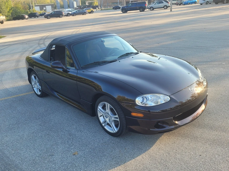 2005 Mazda NB MX-5 Miata - Image 18 of 31
