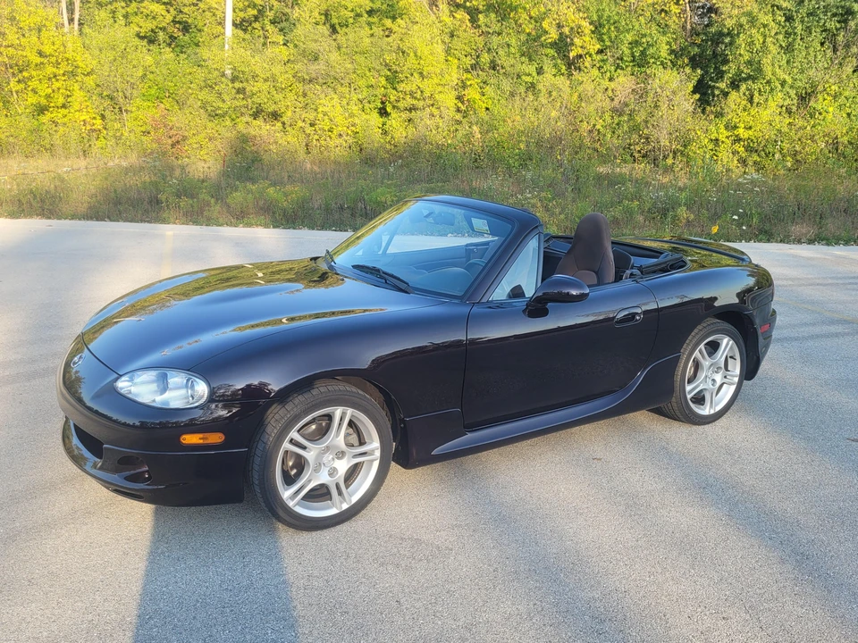 2005 Mazda NB MX-5 Miata - Image 6 of 31