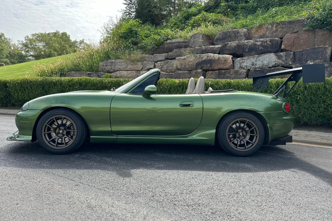2005 Mazda NB MX-5 Miata - Image 3 of 31
