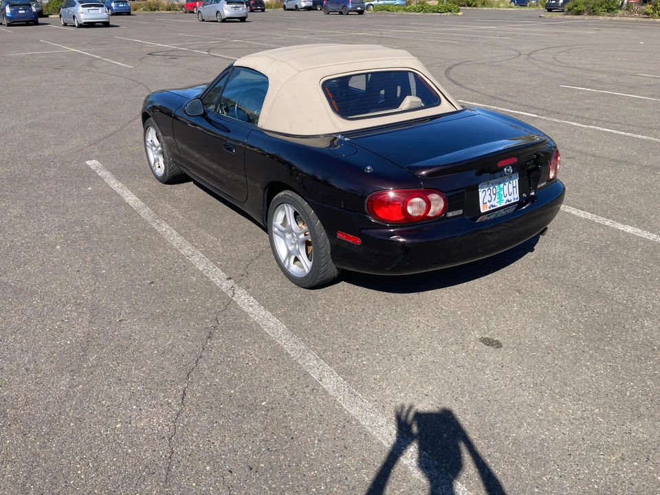 2005 Mazda NB MX-5 Miata - Image 23 of 31