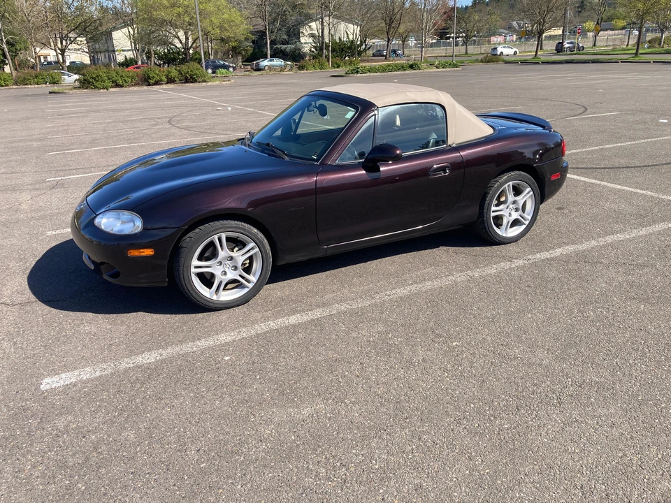 2005 Mazda NB MX-5 Miata - Image 20 of 31