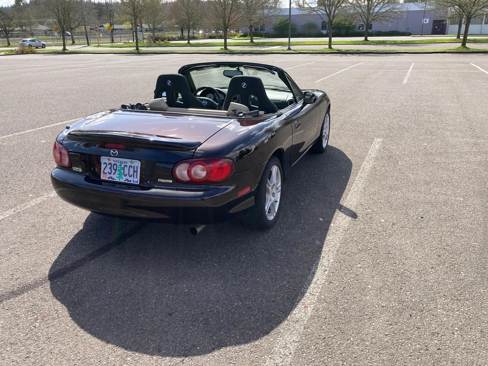 2005 Mazda NB MX-5 Miata - Image 14 of 31