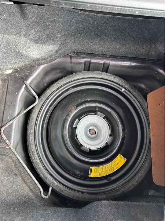 2005 Mazda NB MX-5 Miata - Image 11 of 20