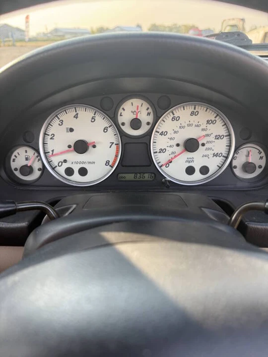 2005 Mazda NB MX-5 Miata - Image 10 of 11