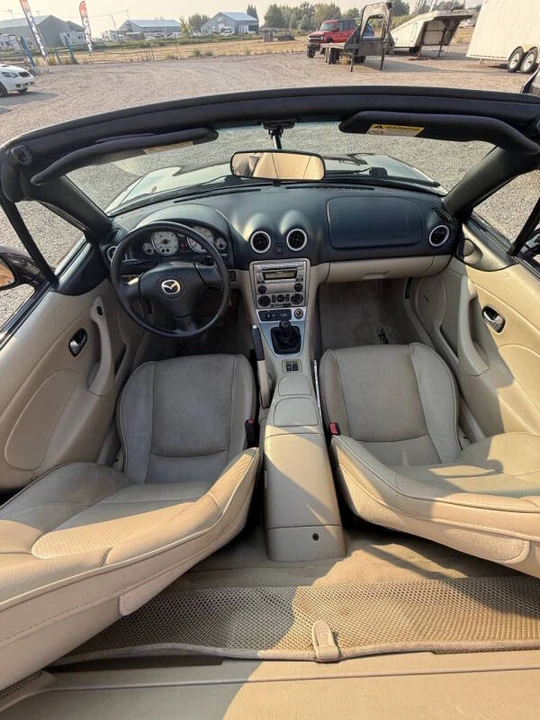 2005 Mazda NB MX-5 Miata - Image 7 of 11