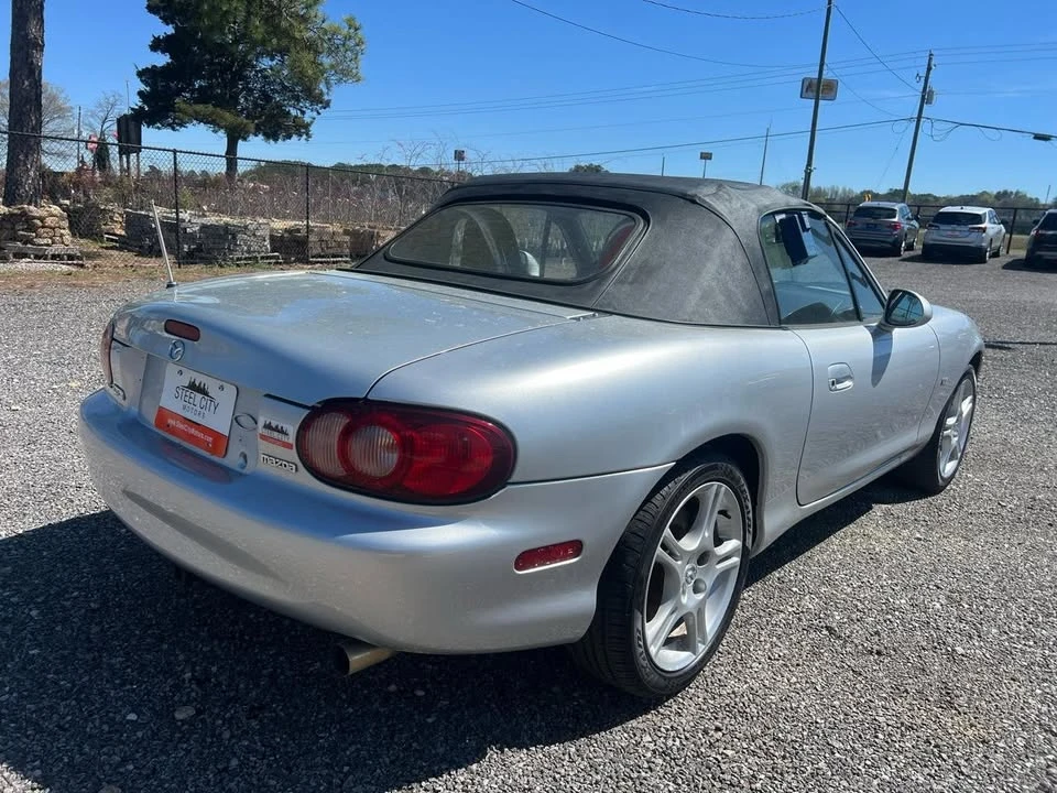 2005 Mazda NB MX-5 Miata - Image 5 of 20
