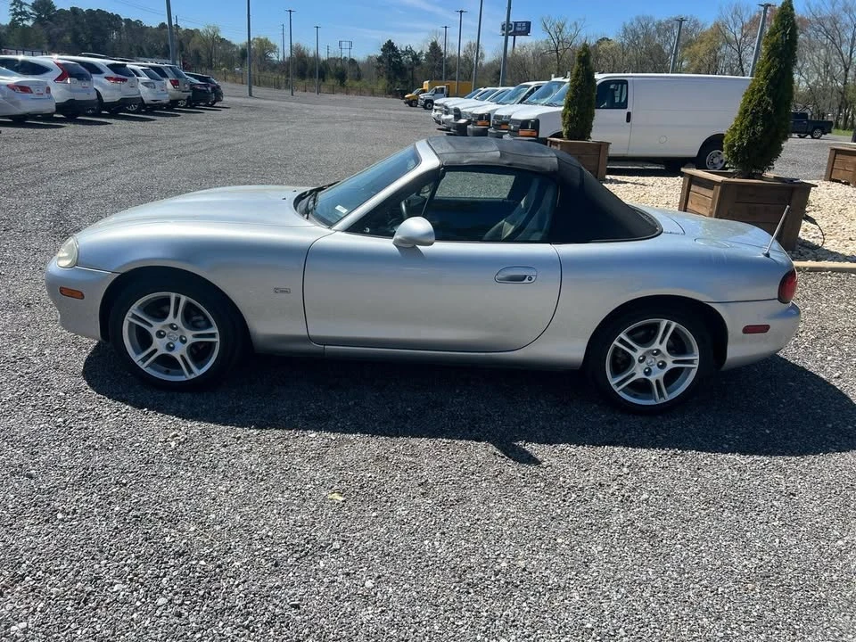 2005 Mazda NB MX-5 Miata - Image 8 of 20