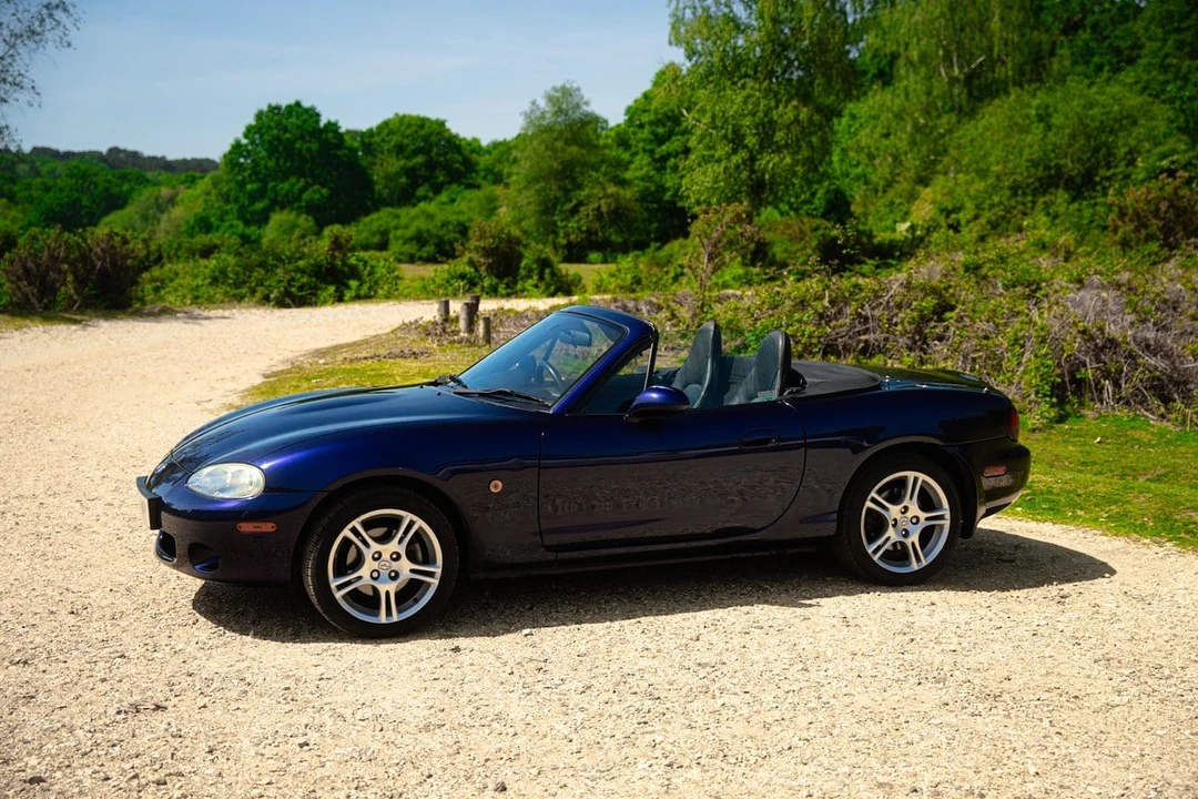 2005 Mazda NB MX-5 Miata - Image 9 of 30