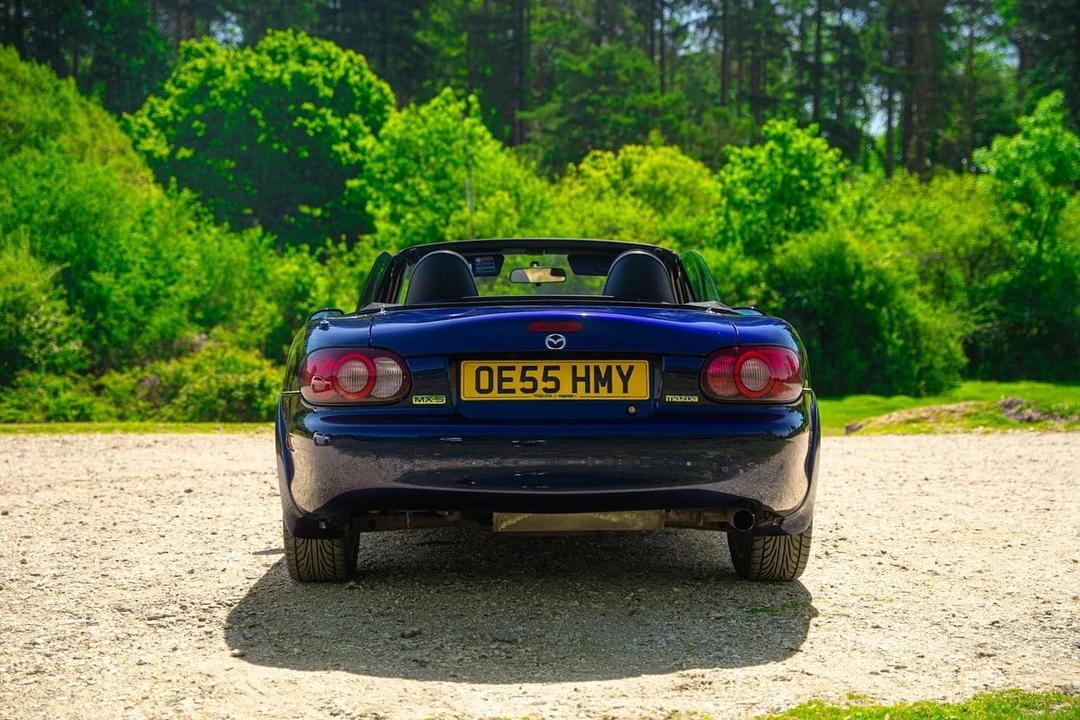 2005 Mazda NB MX-5 Miata - Image 10 of 30