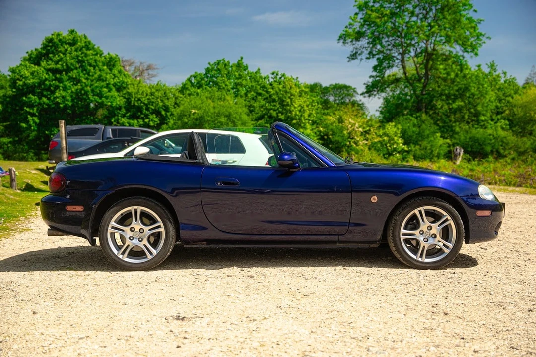 2005 Mazda NB MX-5 Miata - Image 15 of 30
