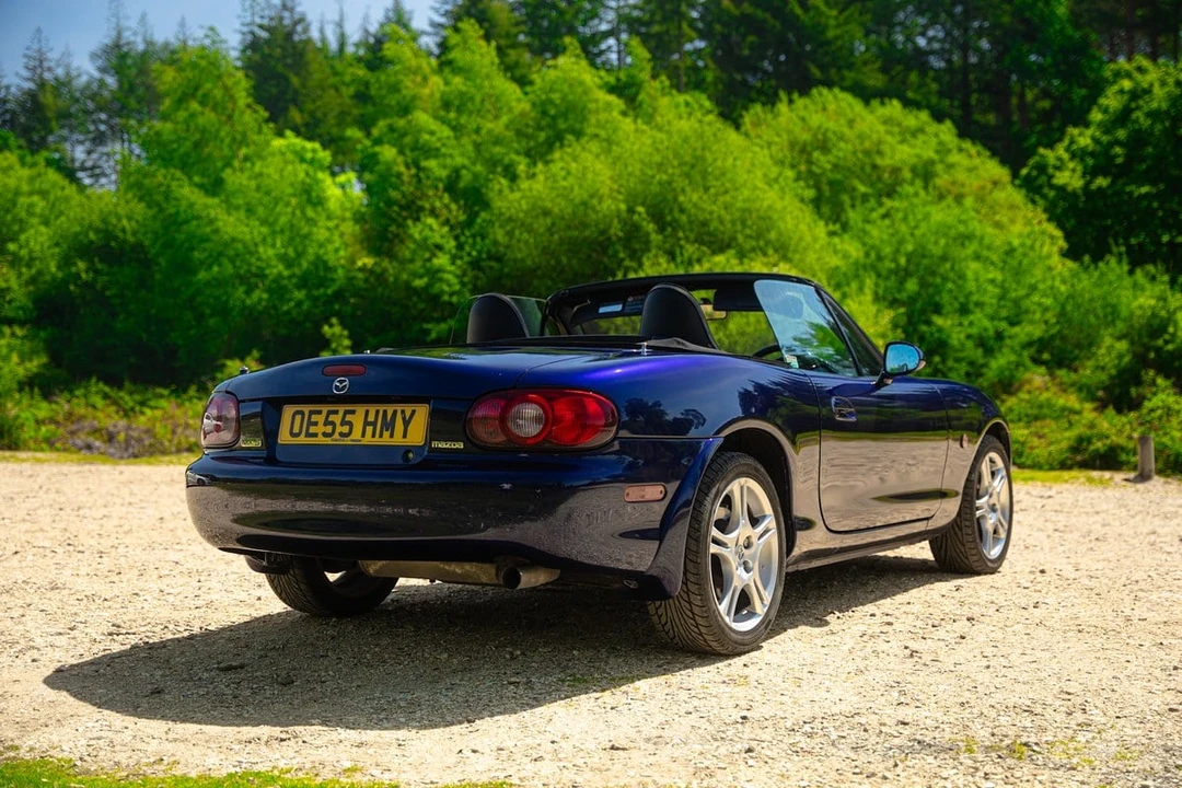 2005 Mazda NB MX-5 Miata - Image 13 of 30