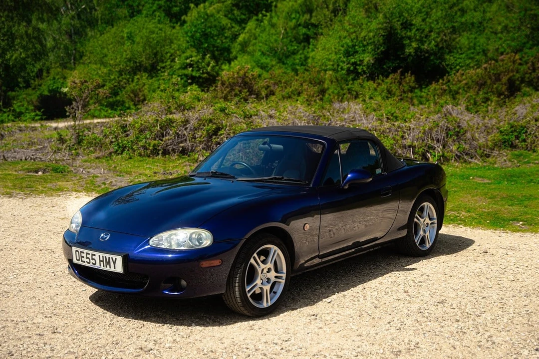 2005 Mazda NB MX-5 Miata - Image 21 of 30