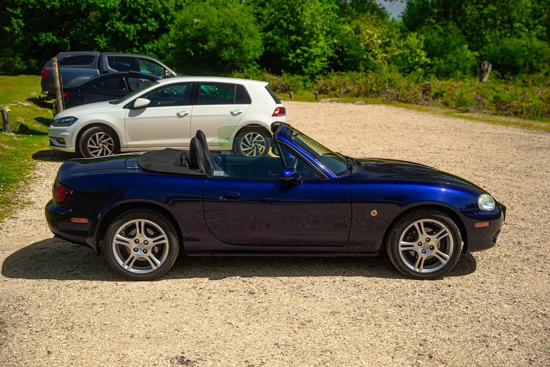 2005 Mazda NB MX-5 Miata - Image 14 of 30