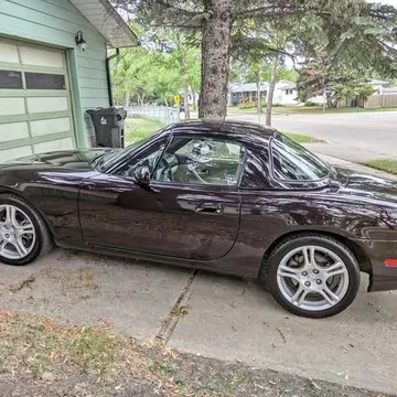 2005 Mazda MX-5 Miata