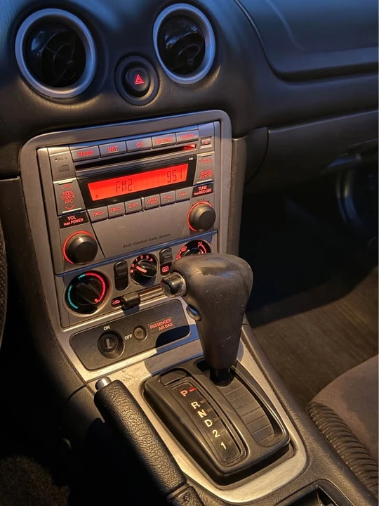 2005 Mazda NB MX-5 Miata - Image 11 of 11
