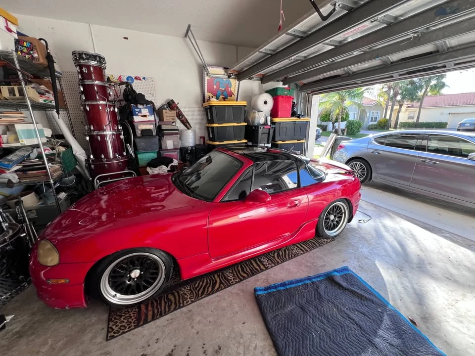 2005 Mazda NB MX-5 Miata - Image 2 of 8