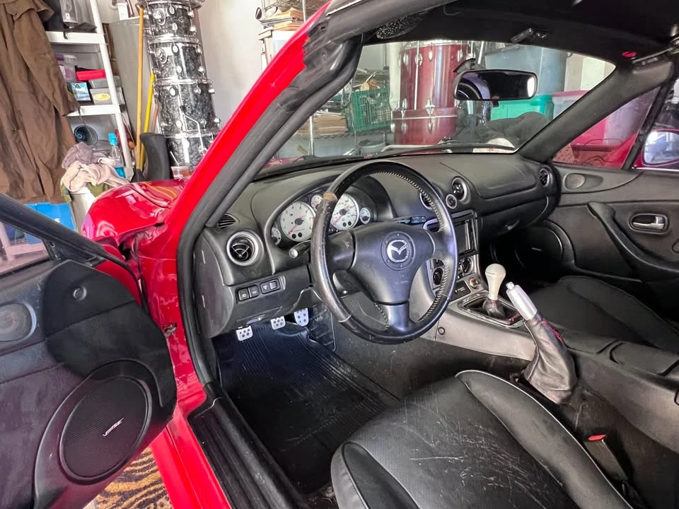 2005 Mazda NB MX-5 Miata - Image 5 of 8