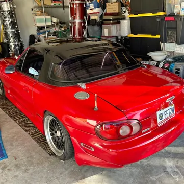 2005 Mazda MX-5 Miata
