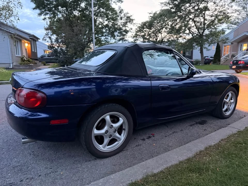 2005 Mazda NB MX-5 Miata - Image 4 of 11