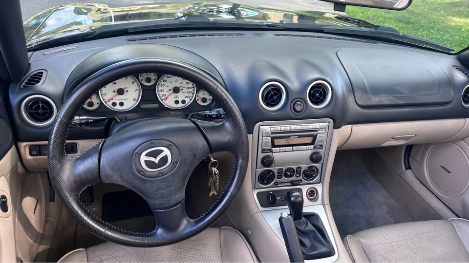 2005 Mazda NB MX-5 Miata - Image 8 of 11
